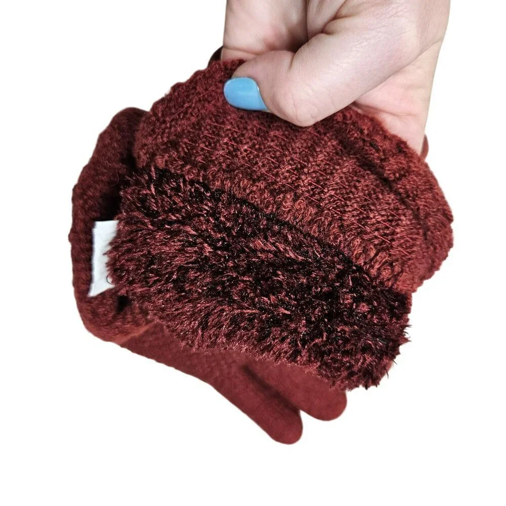 Womens NWT Knit Winter Gloves Burgundy Soft Warm Lined Cozy Touchscreen Tips‎